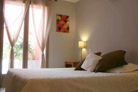 L'Hotellerie Kouros Cuers Szoba fotó
